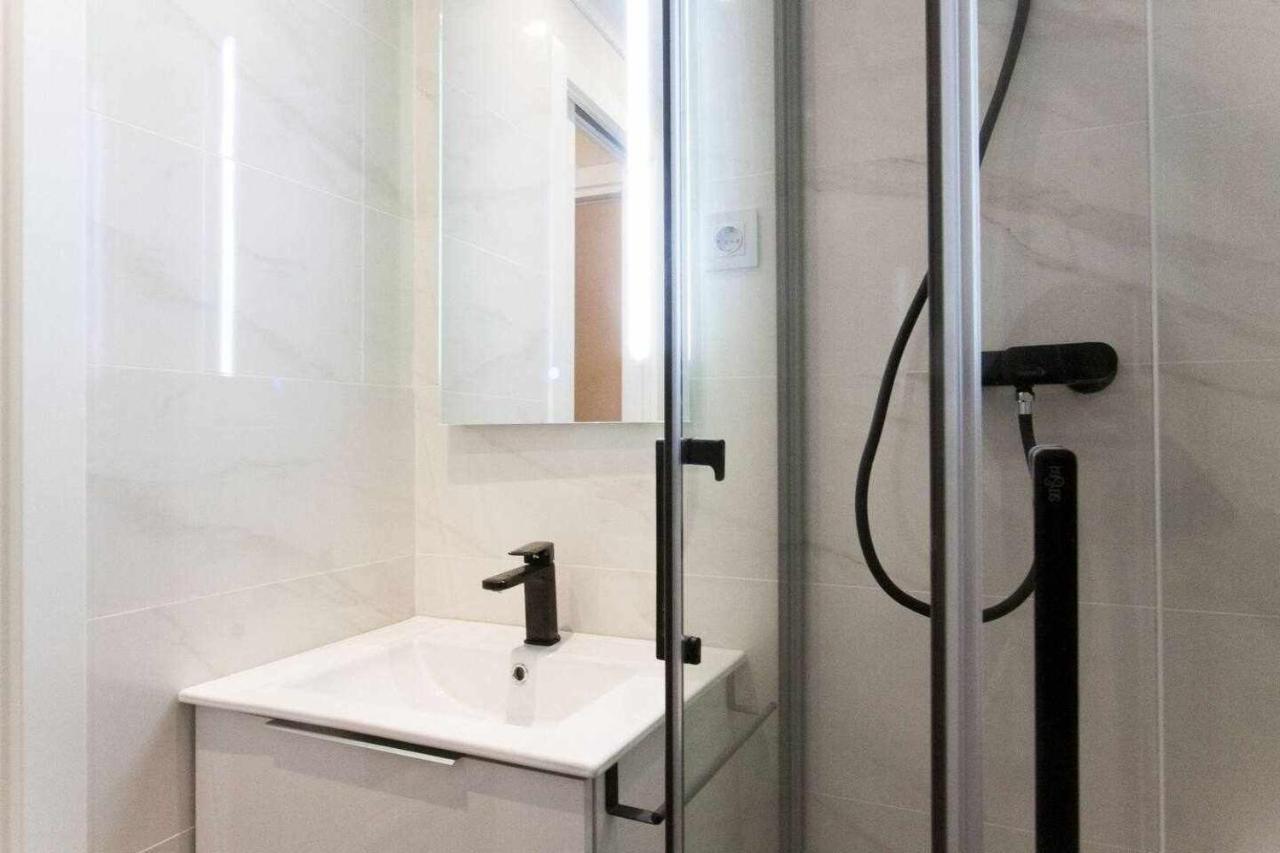 New Moderno Y Elegante Apartamento Centrico Madrid Exteriér fotografie