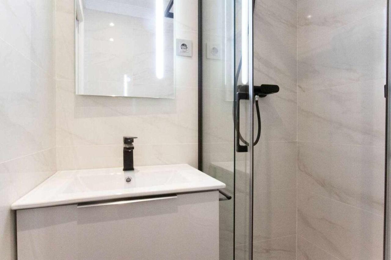 New Moderno Y Elegante Apartamento Centrico Madrid Exteriér fotografie